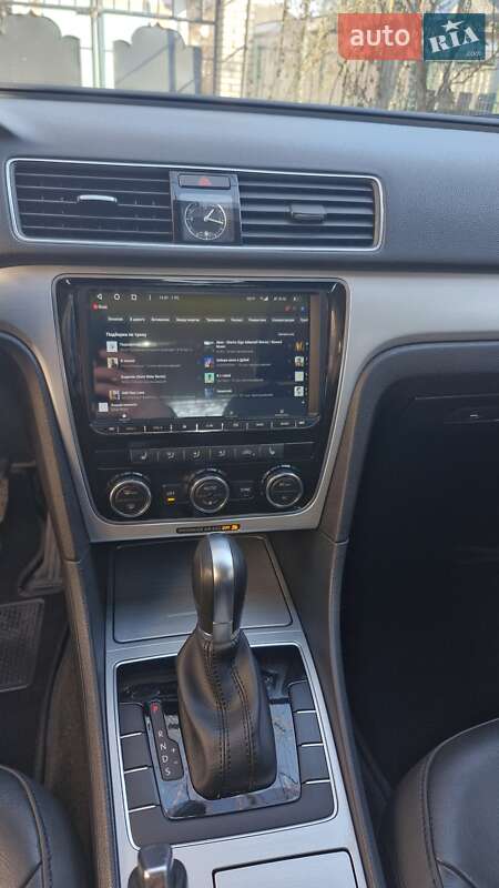 Седан Volkswagen Passat 2013 в Подольске