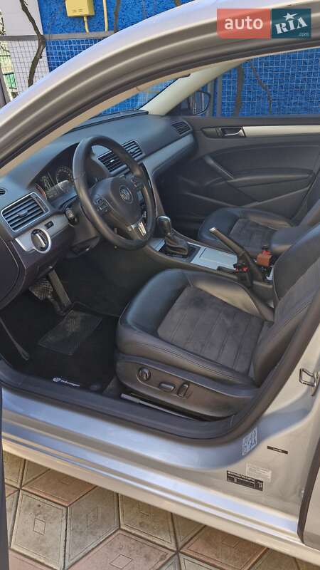 Седан Volkswagen Passat 2013 в Подольске