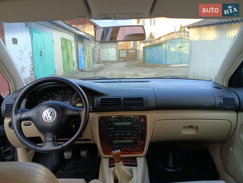 Универсал Volkswagen Passat 1999 в Ивано-Франковске