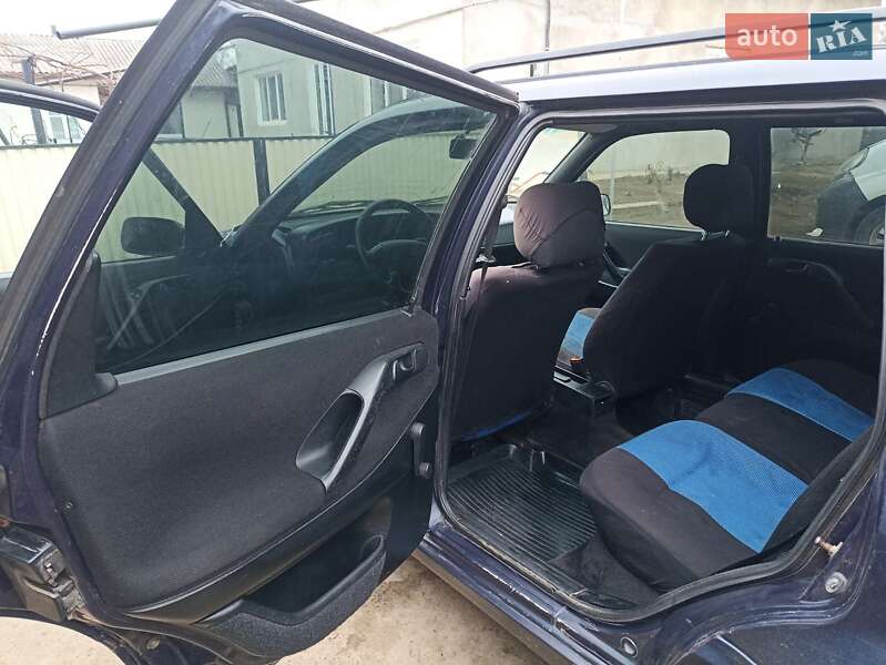Универсал Volkswagen Passat 1995 в Черновцах фото 4 Универсал Volkswagen Passat 1995 в Черновцах