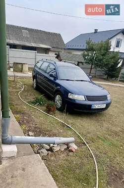 Универсал Volkswagen Passat 1998 в Рудки