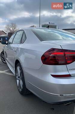 Седан Volkswagen Passat 2018 в 