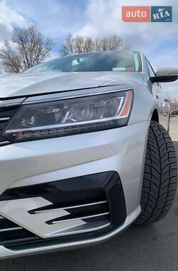 Седан Volkswagen Passat 2018 в 