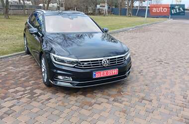 Універсал Volkswagen Passat 2015 в Києві