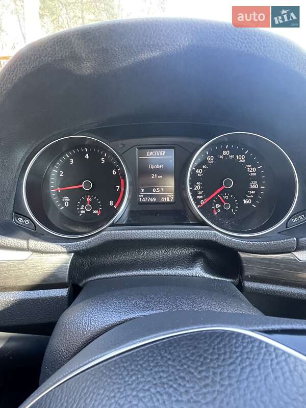 Седан Volkswagen Passat 2016 в Чернигове