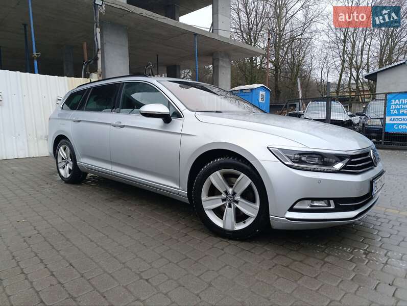 Универсал Volkswagen Passat 2019 в Львове