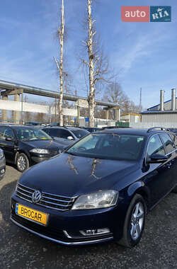 Универсал Volkswagen Passat 2011 в Луцке