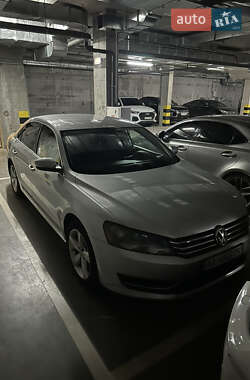 Седан Volkswagen Passat 2012 в 