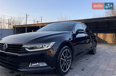 Седан Volkswagen Passat 2017 в Мукачево