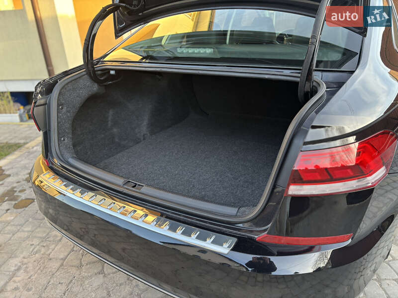 Седан Volkswagen Passat 2020 в Львове фото 16 Седан Volkswagen Passat 2020 в Львове