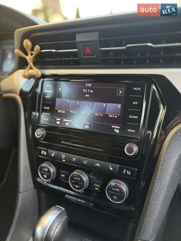 Седан Volkswagen Passat 2020 в Львове фото 28 Седан Volkswagen Passat 2020 в Львове