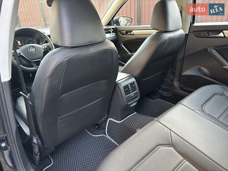 Седан Volkswagen Passat 2020 в Львове фото 41 Седан Volkswagen Passat 2020 в Львове