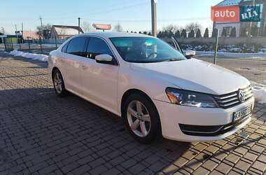 Седан Volkswagen Passat 2014 в Кропивницком