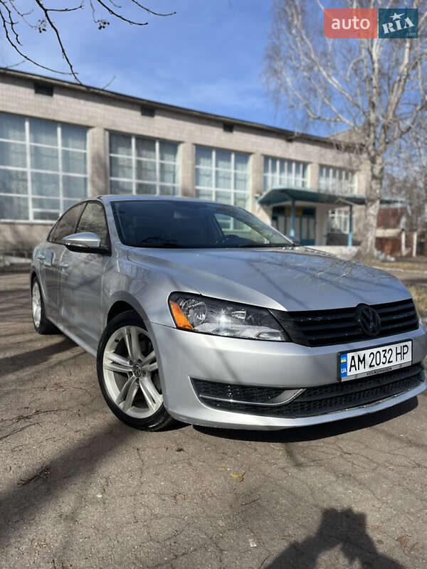 Volkswagen Passat 2011
