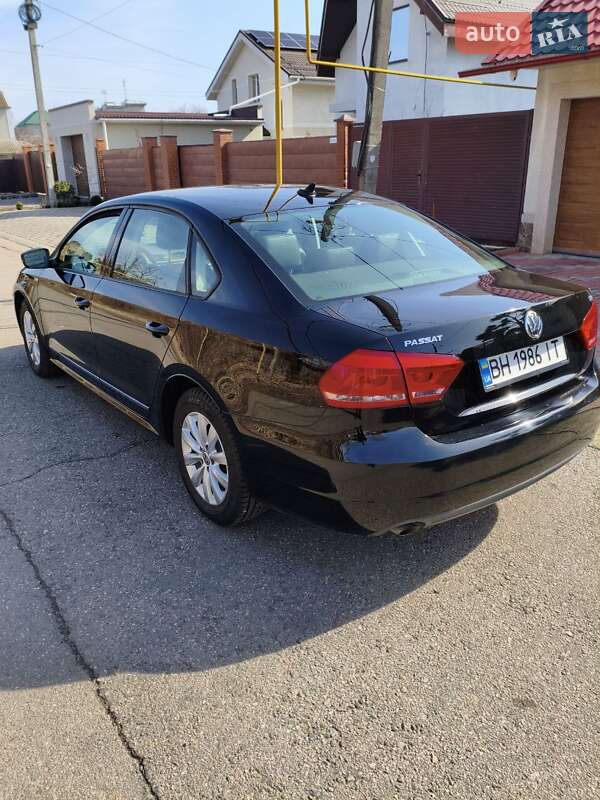 Седан Volkswagen Passat 2014 в Одессе