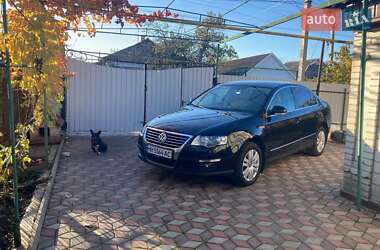 Седан Volkswagen Passat 2007 в Подольске