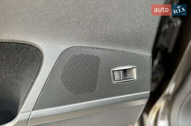 Седан Volkswagen Passat 2013 в 