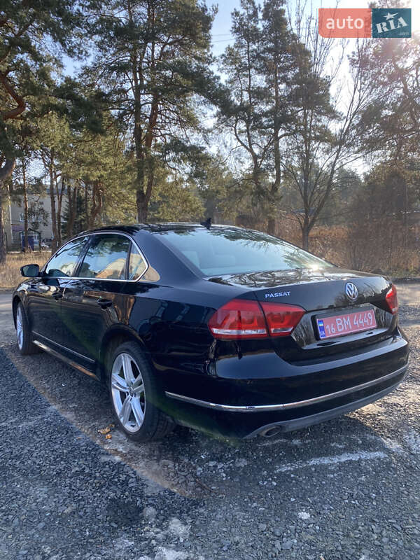 Седан Volkswagen Passat 2014 в Сарнах