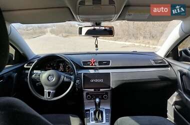 Седан Volkswagen Passat 2010 в Одессе
