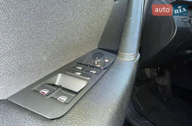 Универсал Volkswagen Passat 2011 в 