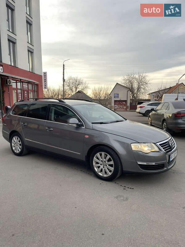Универсал Volkswagen Passat 2006 в Мироновке