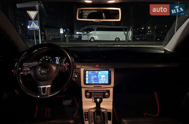 Універсал Volkswagen Passat 2010 в 