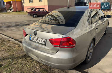 Седан Volkswagen Passat 2012 в 