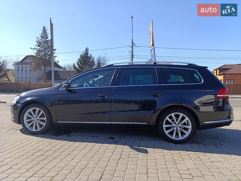 Універсал Volkswagen Passat 2011 в Івано-Франківську