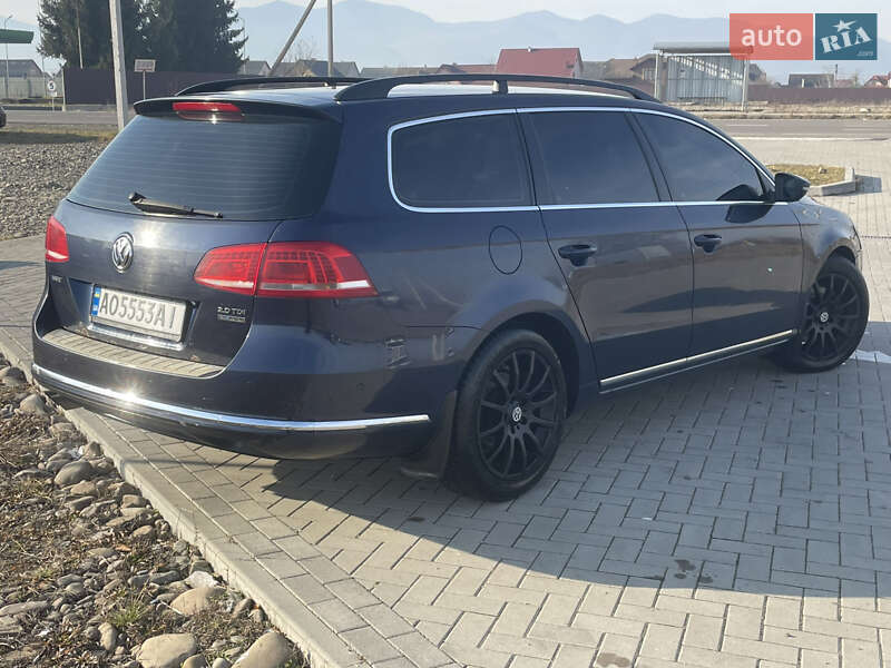 Универсал Volkswagen Passat 2011 в Хусте