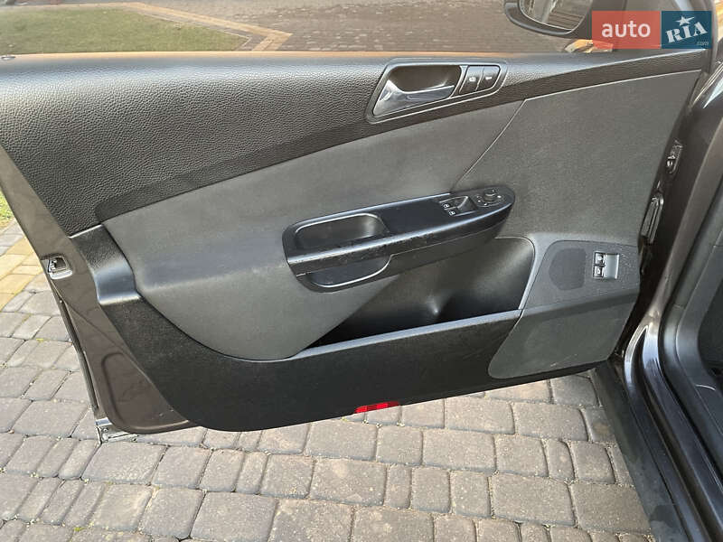 Универсал Volkswagen Passat 2006 в Самборе фото 14 Универсал Volkswagen Passat 2006 в Самборе
