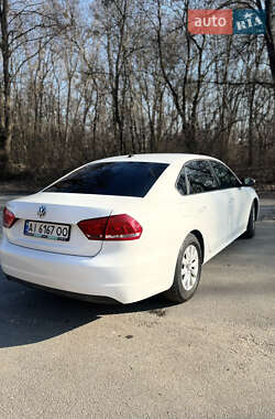 Седан Volkswagen Passat 2011 в 