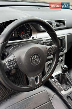 Универсал Volkswagen Passat 2012 в Владимире