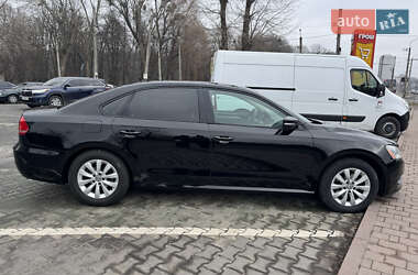 Седан Volkswagen Passat 2012 в Хмельницькому