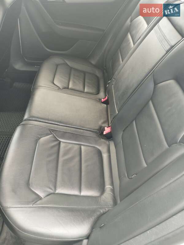 Универсал Volkswagen Passat 2013 в Кропивницком