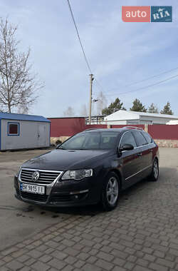 Універсал Volkswagen Passat 2008 в Сарнах