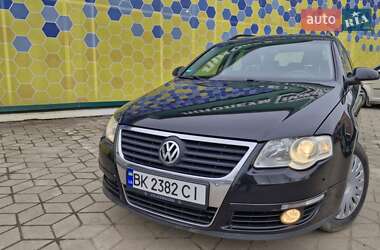 Універсал Volkswagen Passat 2008 в Хмельницькому
