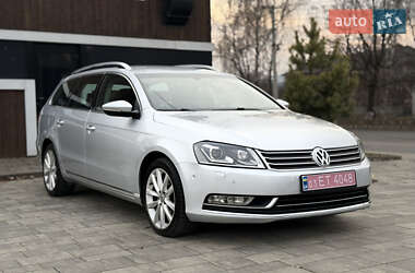 Універсал Volkswagen Passat 2012 в 