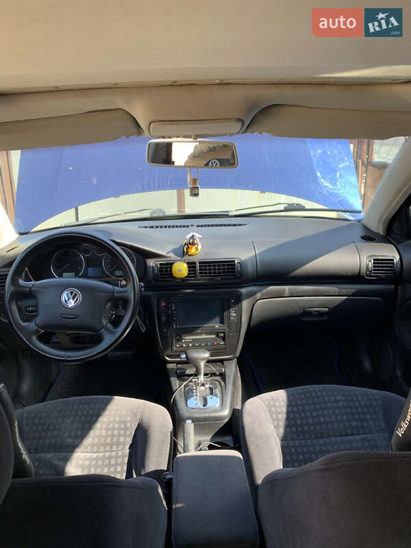 Универсал Volkswagen Passat 2001 в Болграде