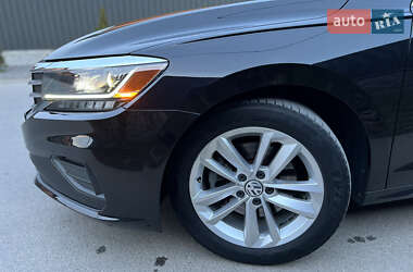 Седан Volkswagen Passat 2020 в 