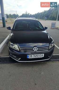 Универсал Volkswagen Passat 2012 в Чернигове