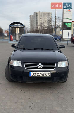 Седан Volkswagen Passat 2002 в Хмельницькому