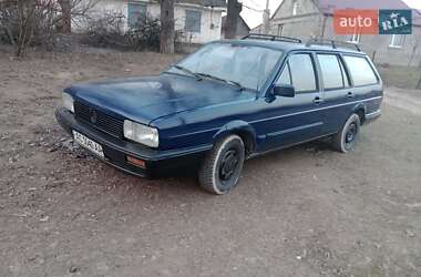 Універсал Volkswagen Passat 1987 в Горохові