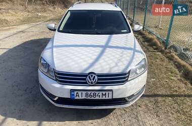 Универсал Volkswagen Passat 2012 в Киеве