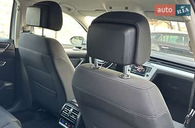 Универсал Volkswagen Passat 2017 в 