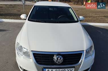 Седан Volkswagen Passat 2008 в Вышгороде