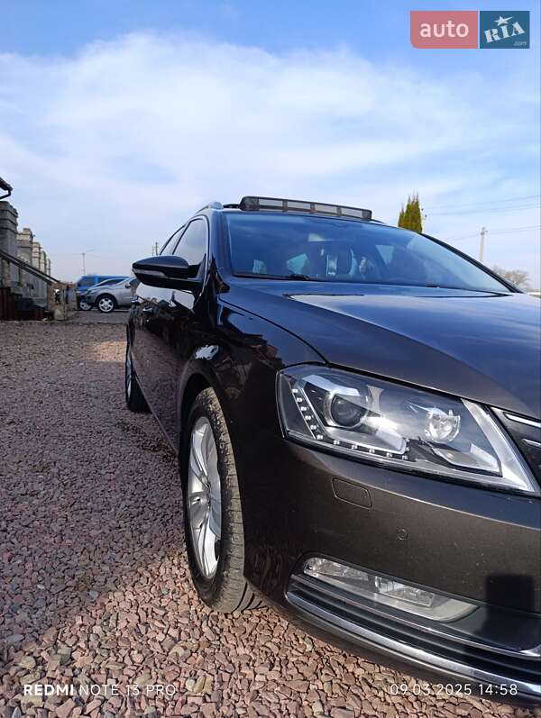 Універсал Volkswagen Passat 2012 в Самборі