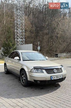 Седан Volkswagen Passat 2005 в Обухові