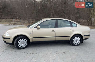 Седан Volkswagen Passat 2002 в Копичинці