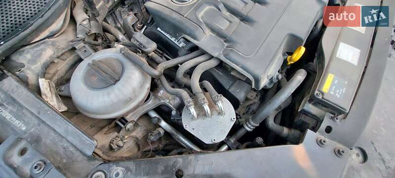 Універсал Volkswagen Passat 2016 в Івано-Франківську