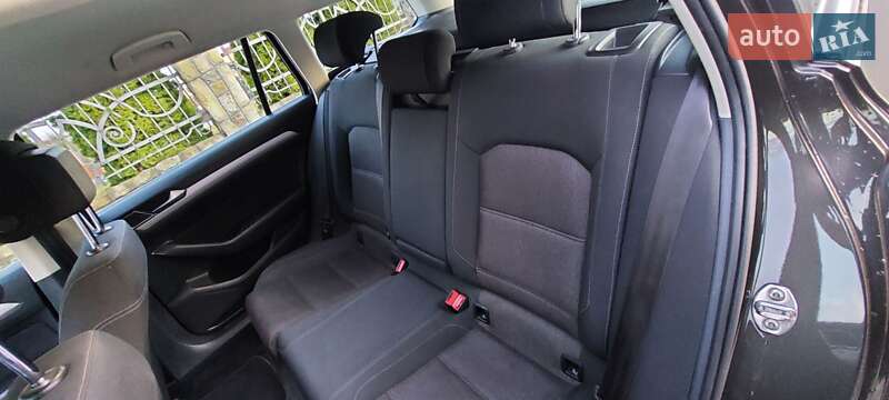 Універсал Volkswagen Passat 2016 в Івано-Франківську